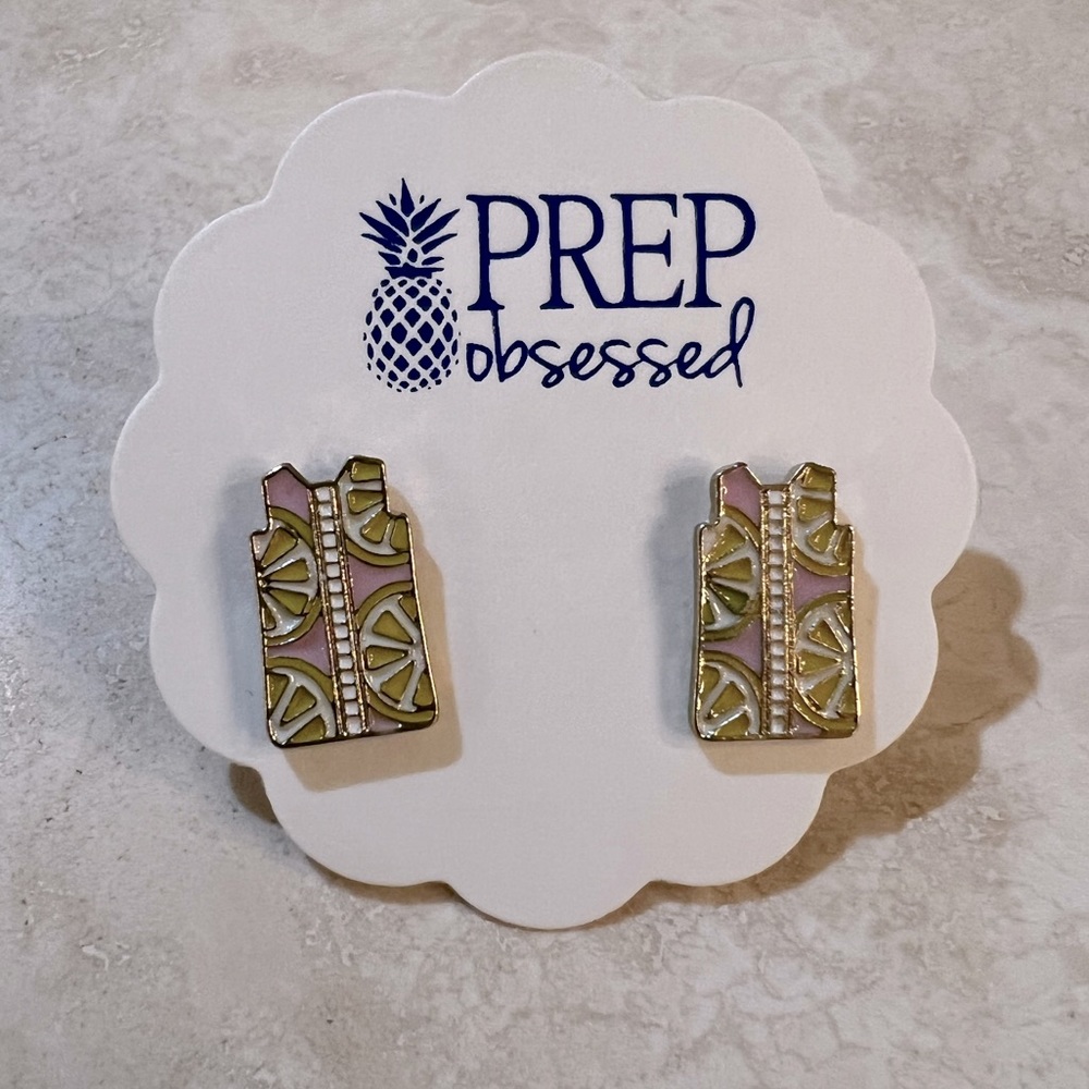 Lemon shift dress earrings.